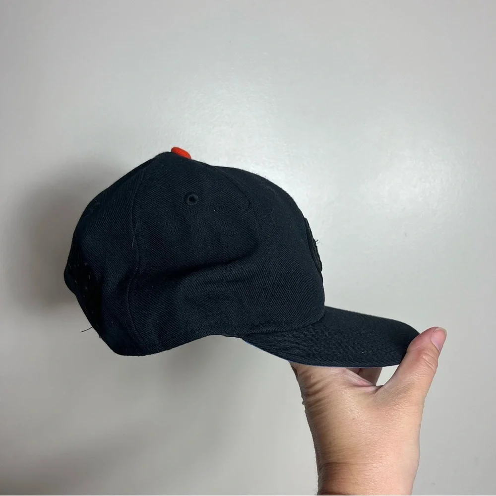Nike True Dri Fit Florida Gators Snap Back Hat Cap Flat Bill Embroidered Black‎